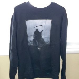 men’s sweater.